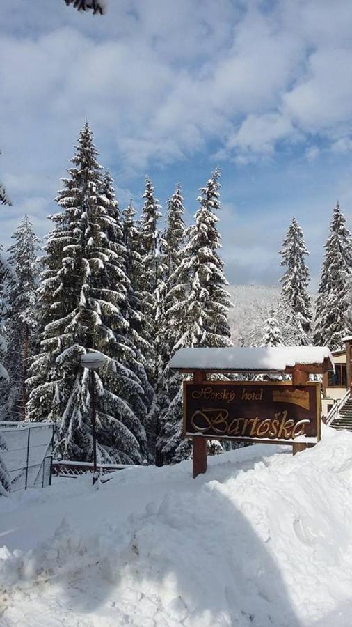 Horsky Hotel Bartoska Cremosne Exterior photo