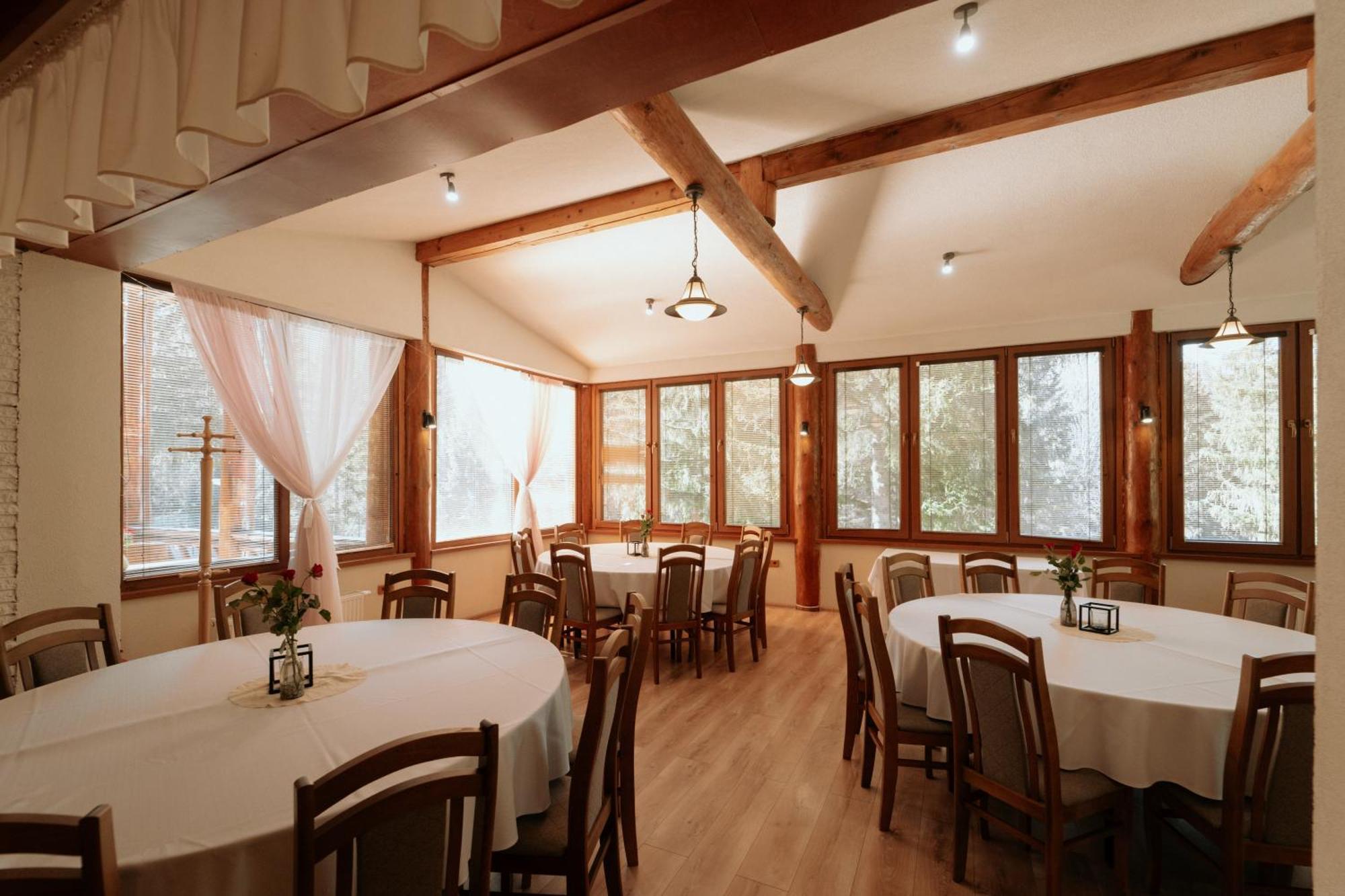 Horsky Hotel Bartoska Cremosne Exterior photo